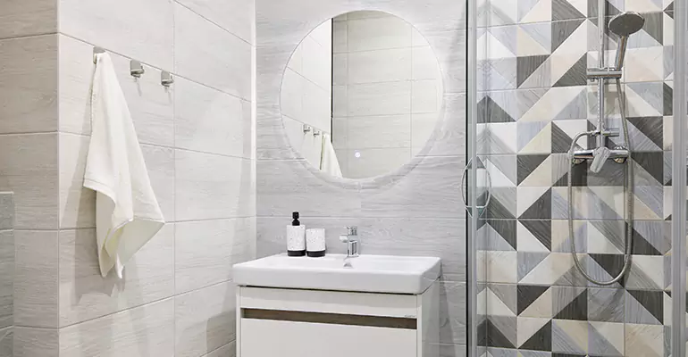 Small Master Bathroom Remodel in New Orleans